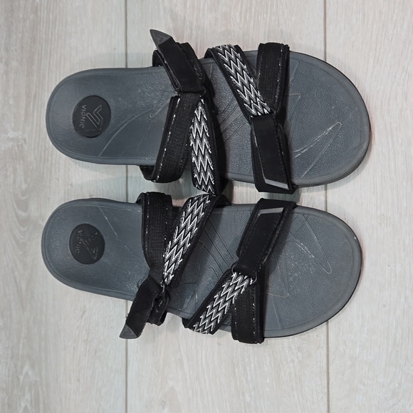 Vionic Women Sandals Flats shoes sz 10 - Picture 3 of 9